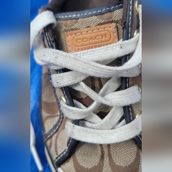 Brown monogram Coach tennis shoes size 8.5 - Picture 4 of 8
